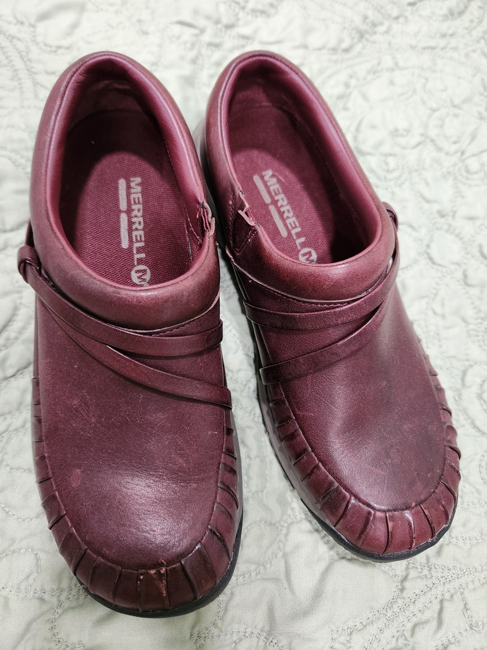 Merrell Women's Burgundy Leather Slip-On Moccasins